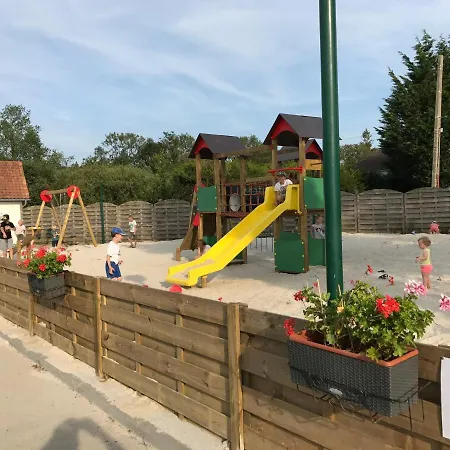 La Garenne De Moncourt Kamp alanı Rue (Somme)