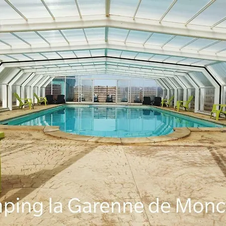 La Garenne De Moncourt Kamp alanı *