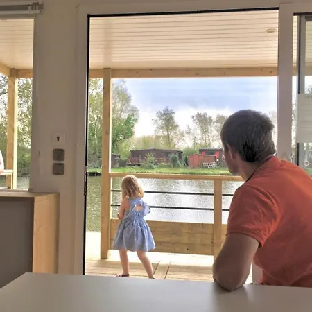 La Garenne De Moncourt Campsite Rue (Somme)