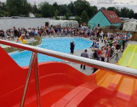 La Garenne De Moncourt Campsite