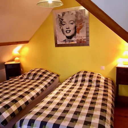 La Garenne De Moncourt Rue (Somme)