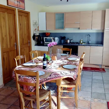 La Garenne De Moncourt Campsite Rue (Somme)